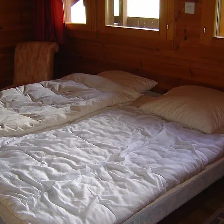 アパート Tarcianne グリモン