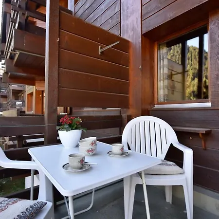 アパート Tarcianne *