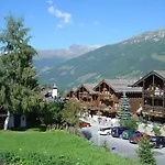 Tarcianne *